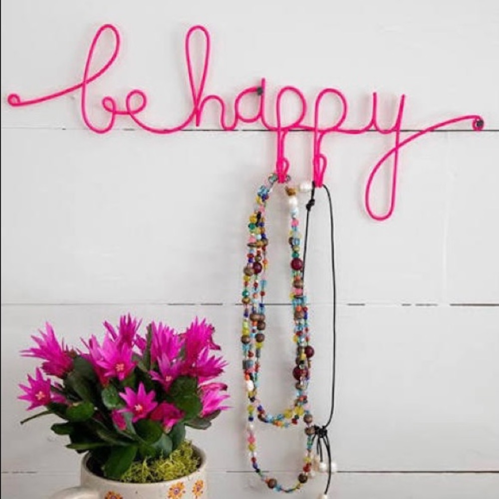 Be Happy Natural Life Wall Hook!